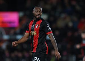 hth sports-要挖空樱桃的节奏啊！西媒：利物浦除了科尔克兹还在关注塞梅诺